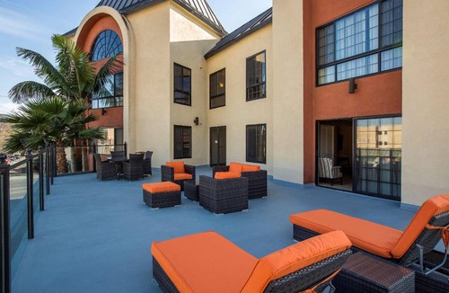 Burbank Hotel | 56 m² Hotel ∙ 127 guests