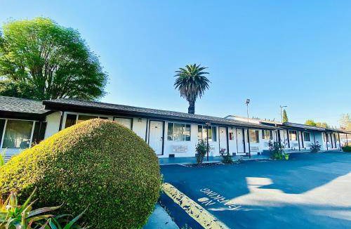 Whittier Hotel | 56 m² Hotel ∙ 2 bedrooms ∙ 127 guests