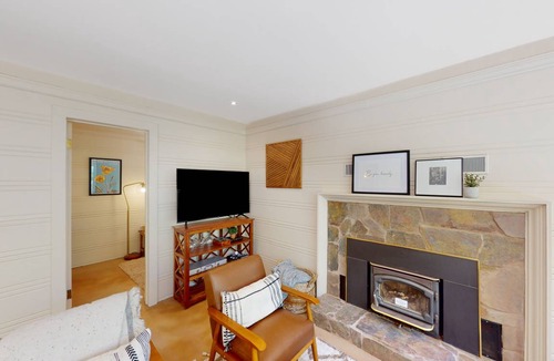 Forestville House | 56 m² House ∙ 2 bedrooms ∙ 4 guests