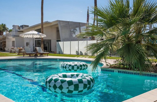 Desert Park Estates Hotel | 594 m² Hotel ∙ 1 bedroom ∙ 2 guests