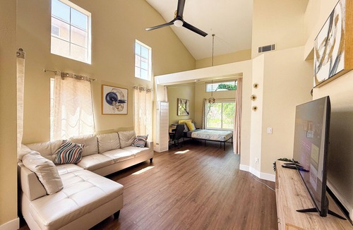 Fontana House | 5BR/3BA Family-Friendly Home in Fontana Near Parks & Shopping
