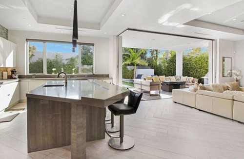Carthay Circle Villa | 5th Street Villa - Pool/Spa