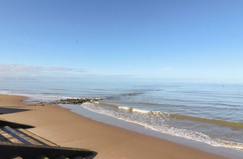 Prestatyn Cottage | 6 BASTION CLOSE, pet friendly, country holiday cottage in Prestatyn