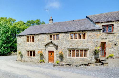 Fence House | 6 Bed in Tosside Near Settle oc-ds101