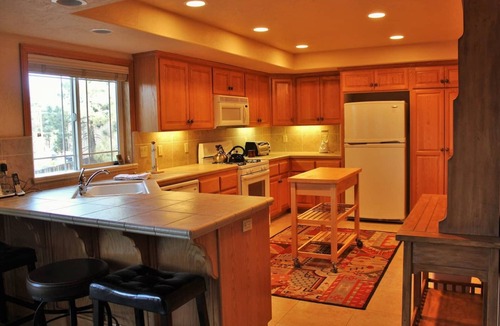 Summit Estates Condo | 6 bedroom accommodation in Big Bear Lake