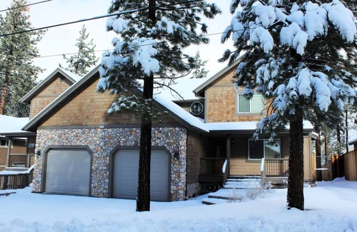 Summit Estates Condo | 6 bedroom accommodation in Big Bear Lake