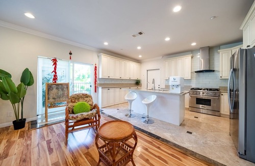 Monterey Park House | 6 Bedrooms *May House* Gated Close to Chinatown
