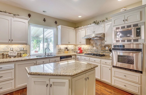 East San Gabriel House | 6 Mi to Dtwn Pasadena: Home w/Patio & Yard!