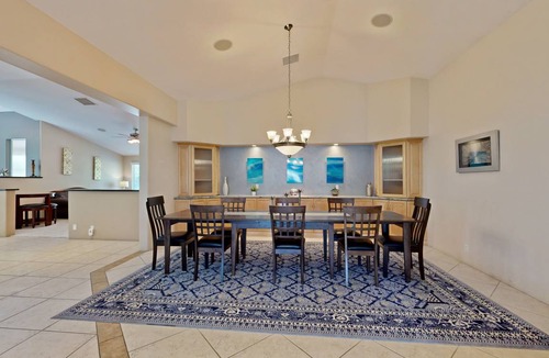 Palm Desert House | 613 m² House ∙ 6 bedrooms ∙ 12 guests