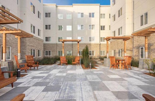 Alviso Hotel | 64 m² Hotel ∙ 127 guests