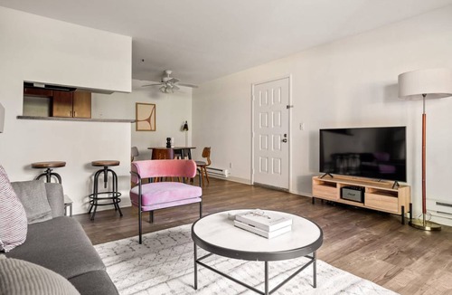 Shoreline West Apartment | 65 m² Apartment ∙ 1 bedroom ∙ 2 guests