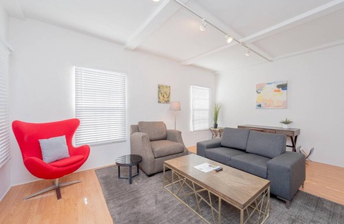 Beverly Hills Apartment | 65 m² Apartment ∙ 1 bedroom ∙ 2 guests