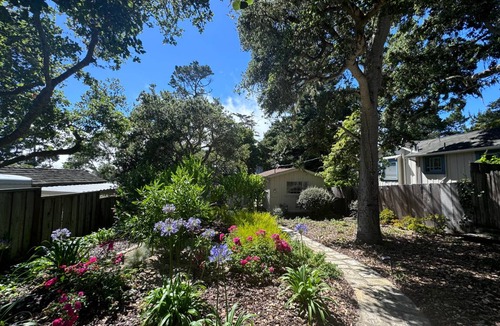 Golden Rectangle House | 66 m² House ∙ 2 bedrooms ∙ 5 guests