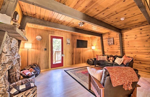 Big Bear City House | 66 m² House ∙ 2 bedrooms ∙ 7 guests