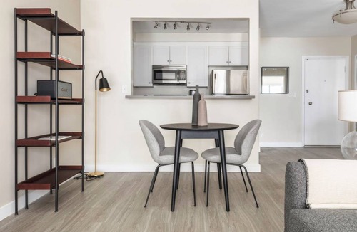 Wilshire Montana Apartment | 67 m² Apartment ∙ 1 bedroom ∙ 2 guests