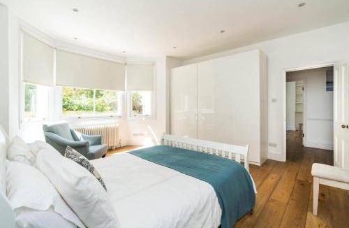 South Hampstead Apartment | 70 m² Apartment ∙ 3 bedrooms ∙ 6 guests