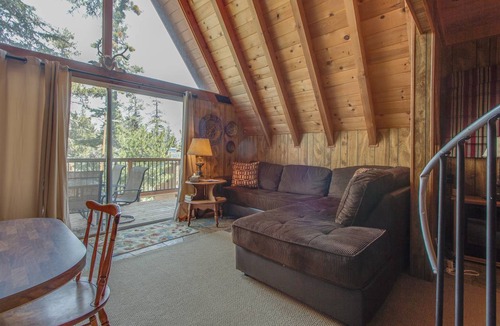 Boulder Bay Cabin | 70 m² Cabin ∙ 1 bedroom ∙ 4 guests