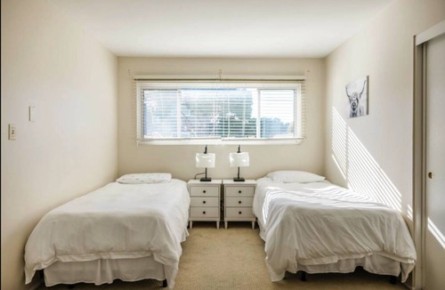 Madrona Condo | 77 m² Condo ∙ 2 bedrooms ∙ 4 guests