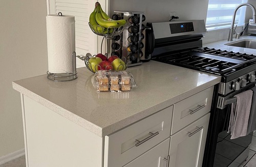 Downtown Apartment | 8. Delightful 2 Bedroom Apt/parking in city center