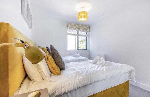 Mortehoe Apartment | 8 Middlecombe - Luxury Apartment at Byron Woolacombe, only 4 minute walk to Woolacombe Beach!