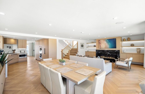 Silver Strand House | 817O - Oceanfront Pura Vida