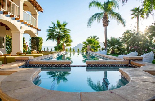 Palm Desert Villa | 836 m² Villa ∙ 8 bedrooms ∙ 18 guests