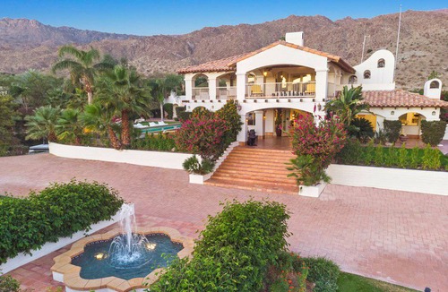 Palm Desert Villa | 836 m² Villa ∙ 8 bedrooms ∙ 18 guests