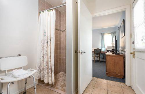 Sawtelle Hotel | 84 m² Motel ∙ 3 bedrooms ∙ 5 guests