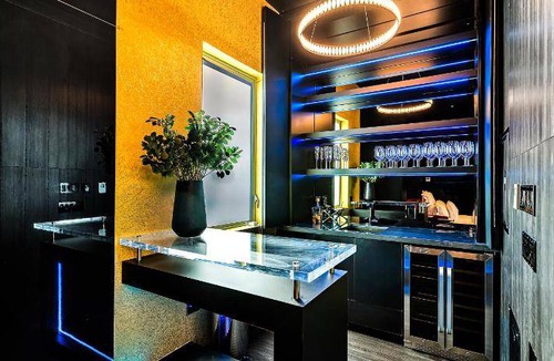 Hermosa Beach House | 850 m² Motel ∙ 8 guests