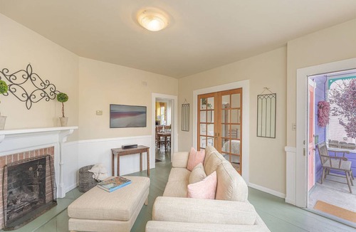 Pacific Grove House | 90 m² House ∙ 2 bedrooms ∙ 4 guests