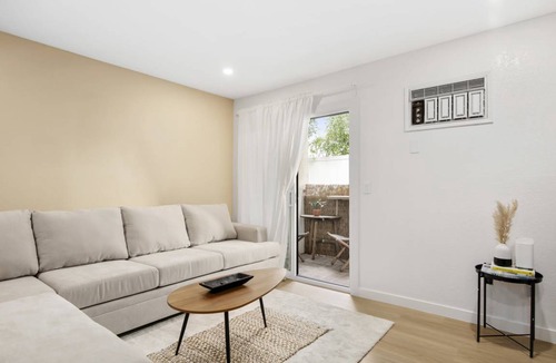 El Cajon Condo | 91 m² Condo ∙ 2 bedrooms ∙ 4 guests