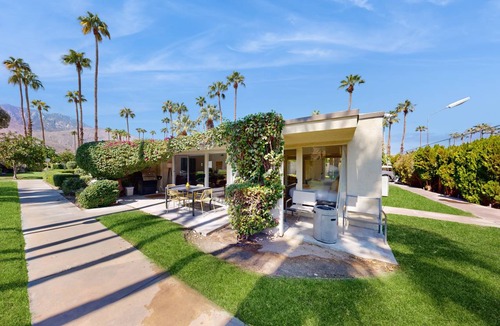 Araby Commons Apartment | 93 m² Apartment ∙ 2 bedrooms ∙ 4 guests