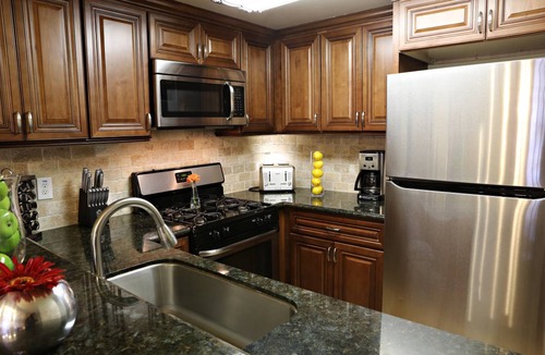 Hermosa Village Condo | 93 m² Condo ∙ 2 bedrooms ∙ 7 guests