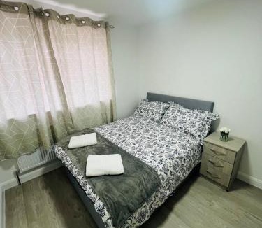 Harlington House | 93 New Road