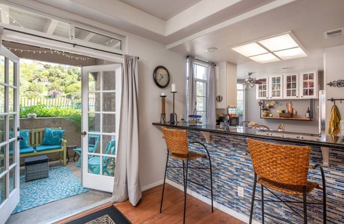 Mira Costa Condo | 94 m² Condo ∙ 2 bedrooms ∙ 4 guests
