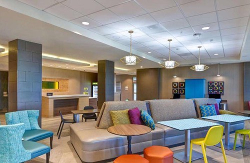 Palmdale Hotel | 95 m² Hotel ∙ 127 guests