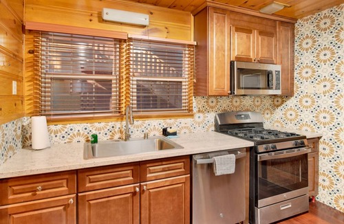 Moonridge Cabin | 96 m² Cabin ∙ 3 bedrooms ∙ 5 guests