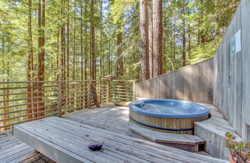 Anchor Bay Cabin | 98 m² Cabin ∙ 1 bedroom ∙ 4 guests