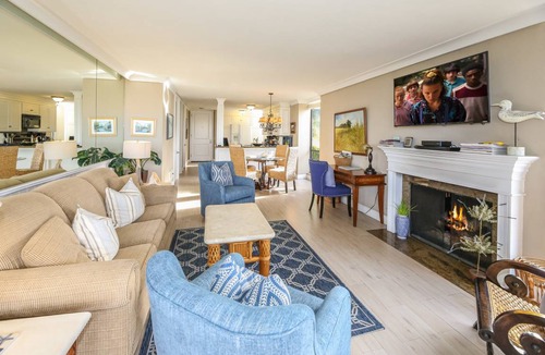 Oceanside Condo | 98 m² Condo ∙ 2 bedrooms ∙ 6 guests