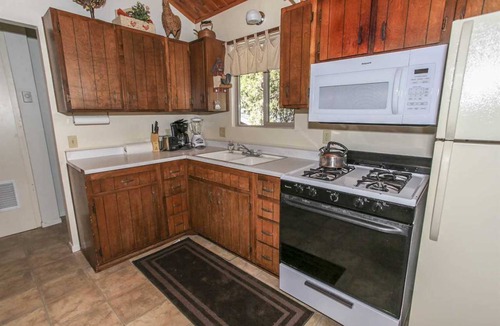 Big Bear City House | 99 m² House ∙ 3 bedrooms ∙ 6 guests