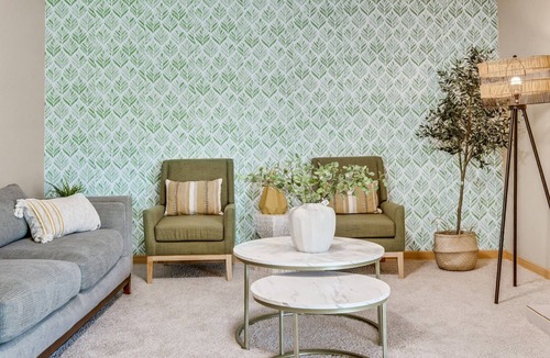Santa Clarita House | A calm, sunny, happy, amazingly design green oasis