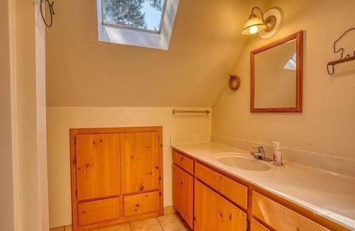 Alta Sierra House | A-Frame Cabin in The Sequoias