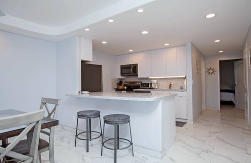 North Pacific Beach Condo | a 'Haven Away' with Spectacular Panoramic View/Newly Remodeled