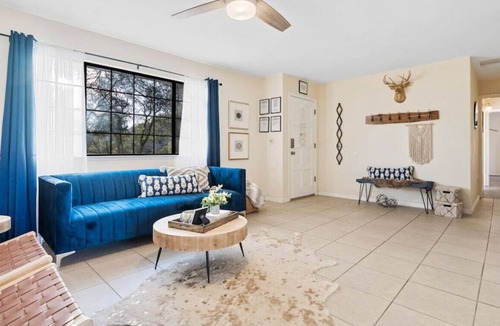 Mariposa House | A Stunning Midcentury Modern Retreat Perfect for Your Next Getaway!