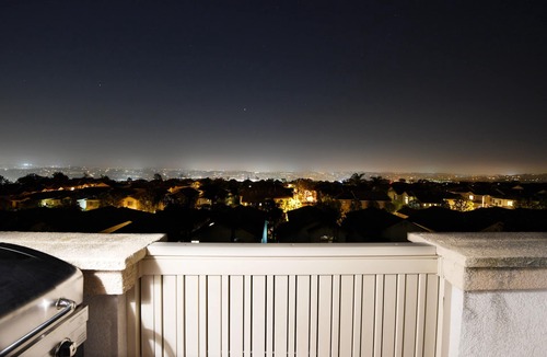 Aliso Viejo House | A View to a Thrill! Amazing 180º cityscape view!