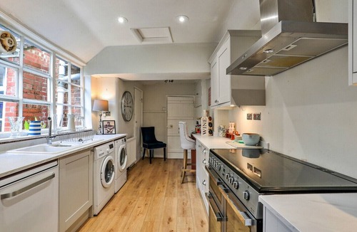 Painswick House | Aarons
