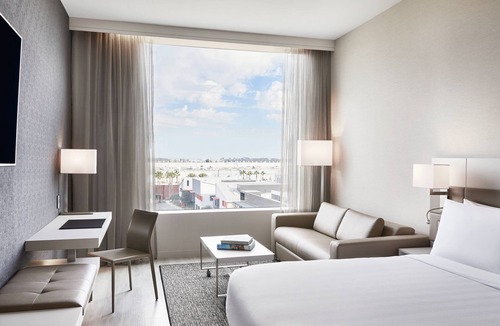 El Segundo Hotel | AC Hotel by Marriott Los Angeles South Bay