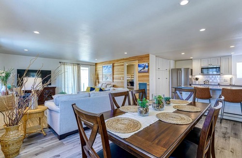 Twentynine Palms Other | Accommodation ∙ 2 bedrooms ∙ 4 guests