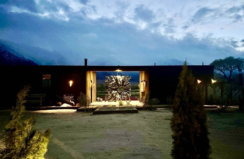 Lone Pine Other | Accommodation ∙ 1 bedroom ∙ 2 guests