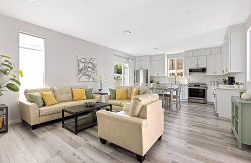 Valley Glen House | ༄Adorable༄ 3 bedroom home with Hot Tub & more
